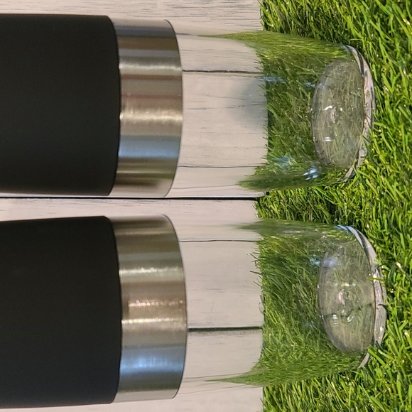 SALT PEPPER MILL Battery Operated Adjustable Grinder Corseness NWT Blue LED - Picture 5 of 11